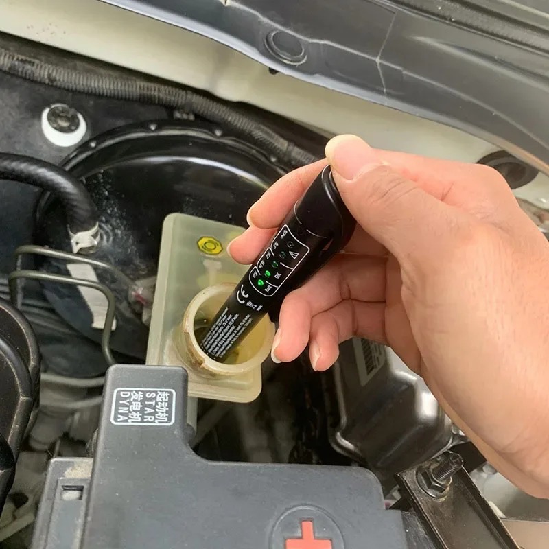 main image 3 Automotive brake fluid quality tester with five LEDs